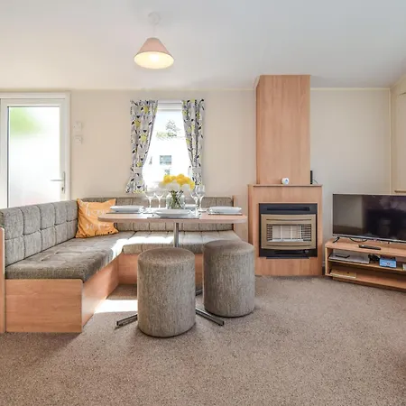 Coastal Comfort Apartament Tosside